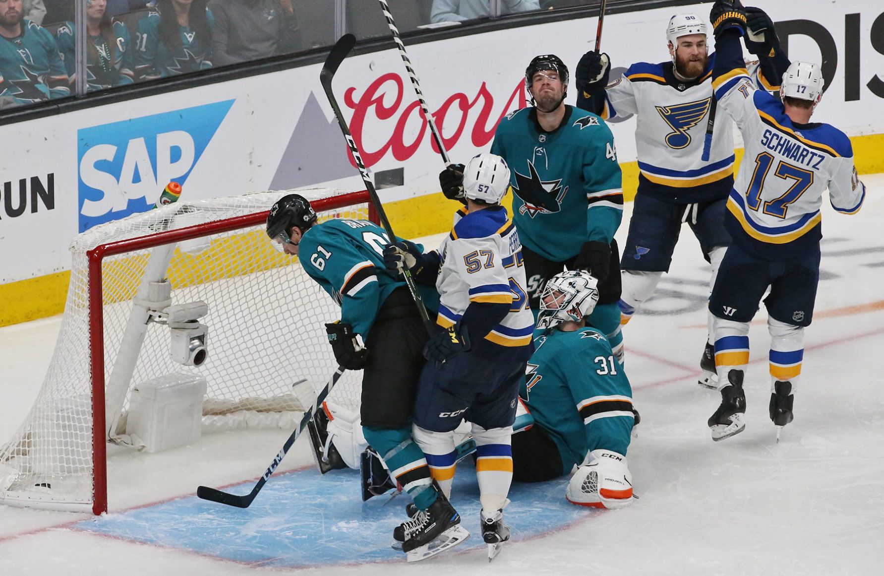 Blues and Sharks skate in game 5 of the semifinals